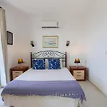 Villa Mari *